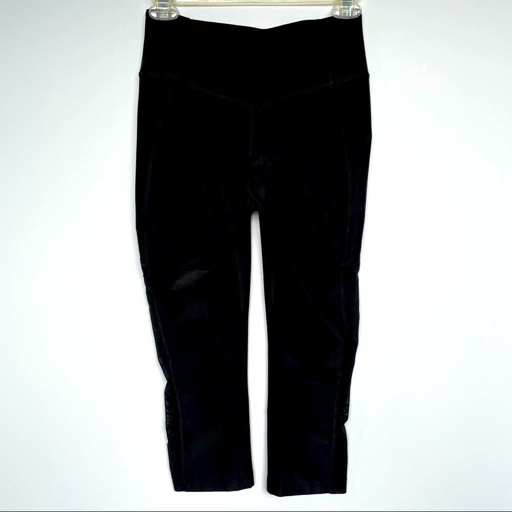 Nike Dri-Fit Crop Capri Side Mesh Panels Size XS